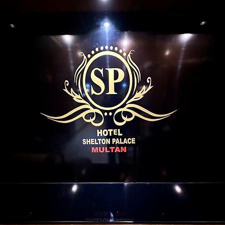 Hotel Shelton Palace Multan Exterior foto